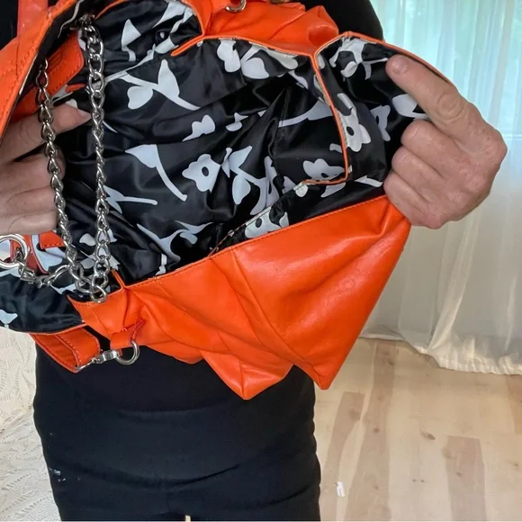 Jenna Kador Oversized Tote Bag Purse Orange Silver Chain cross body & Buckle - Picture 9 of 14
